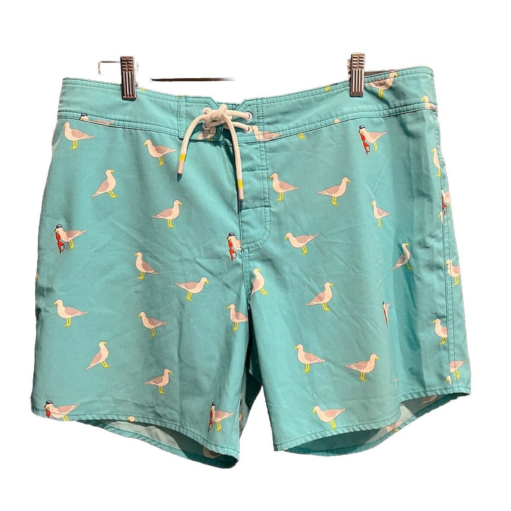 Chubbies Light Blue Pelican Print Men's Activewear Shorts Size 36